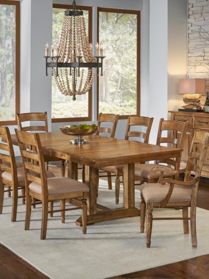 TRESTLE TABLE