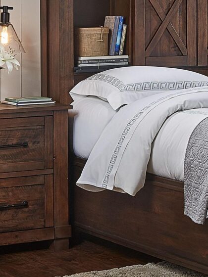 NIGHTSTAND