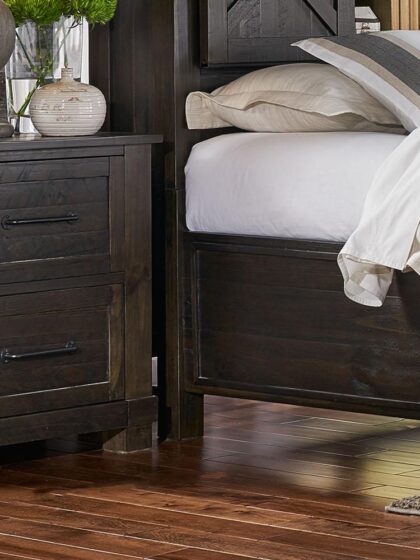 NIGHTSTAND