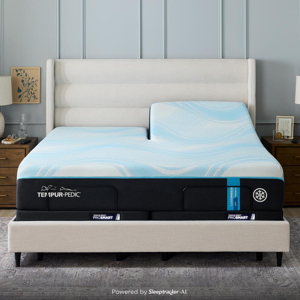 Tempur-LuxeBreeze(R) Firm Split Head King